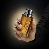 faces the scent