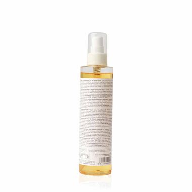faces glistening argan oil