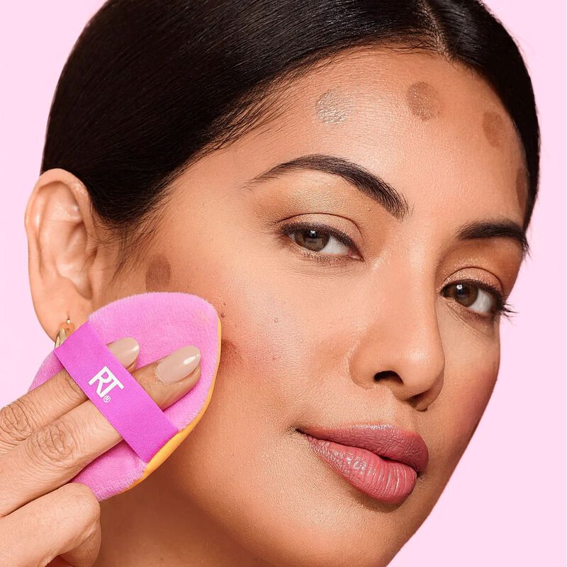 real techniques miracle 2in1 powder puff