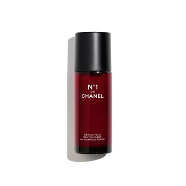 faces n 1 de chanel revitalizing eye serum يُنعم   يُصلح   يضفي وسعًا للعينين