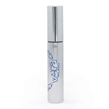 faces mascara rain on me