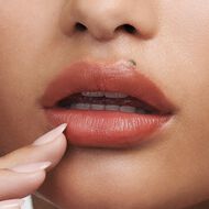 faces مرطب شفاه ملون