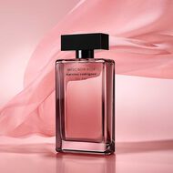 faces musc noir rose