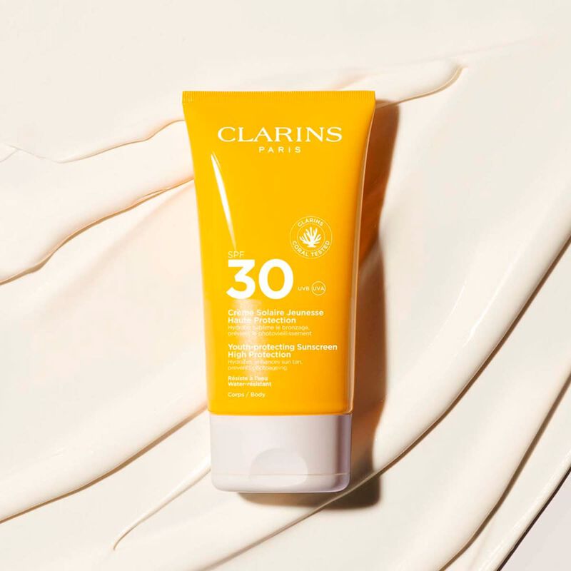 clarins youthprotecting  spf30