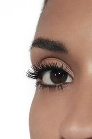 faces le volume r volution de chanel