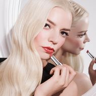 faces addict glass ultra shine and hydrating stick