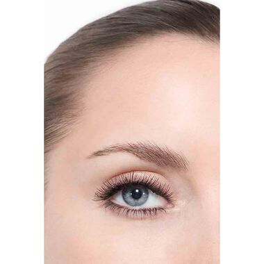 NOIR ALLURE faces noir allure
