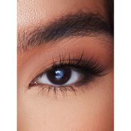 faces side chick  half lash