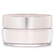 faces loose powder