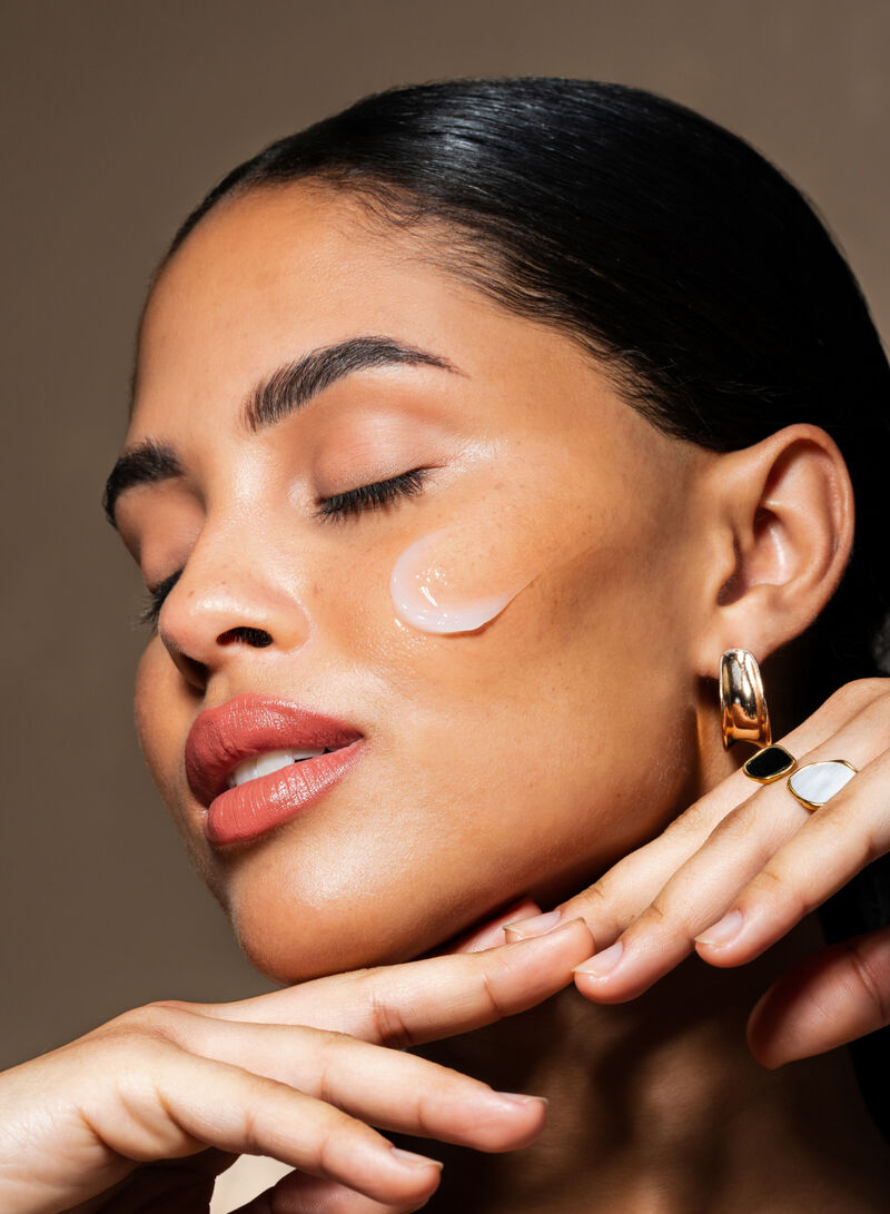 ashri skin ultra radiance brightening complex