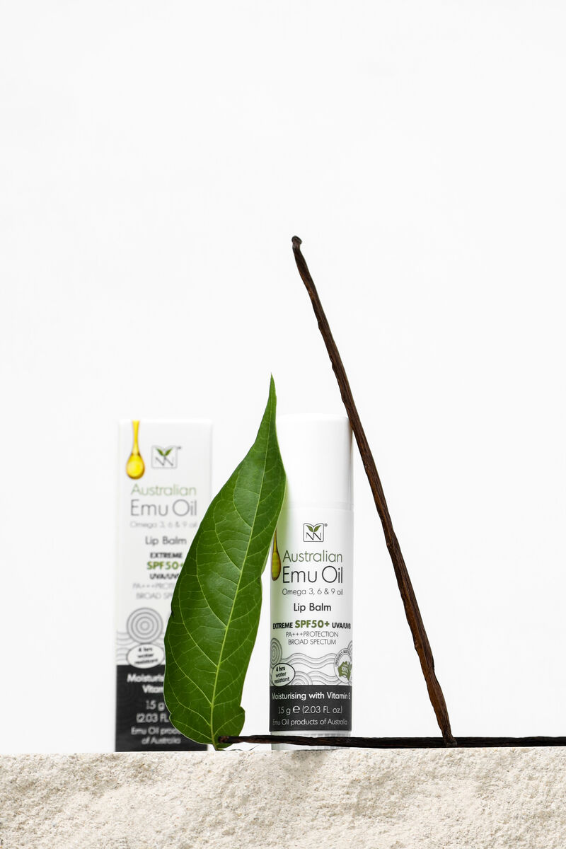 y not natural natural emu oil lip balm spf 50