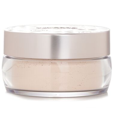 faces loose powder