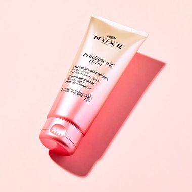 faces prodigieux floral shower gel