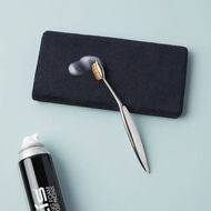 faces brush cleaning pad