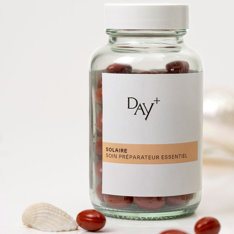 dayplus healthy glow  sun care essential preparation capsules