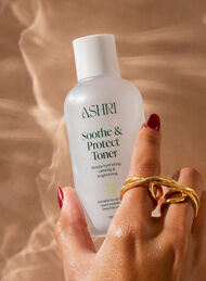 faces soothe   protect toner